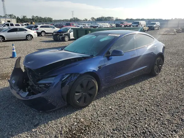 5YJ3E1EA9SF922440 2025 TESLA MODEL 3 - Image 1