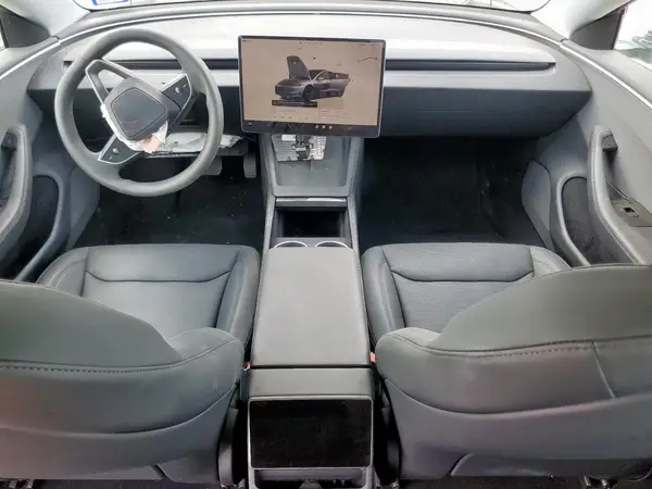 5YJ3E1EA9SF935222 2025 TESLA MODEL 3 - Image 8