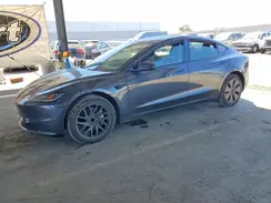 5YJ3E1EA9SF950979 2025 TESLA MODEL 3