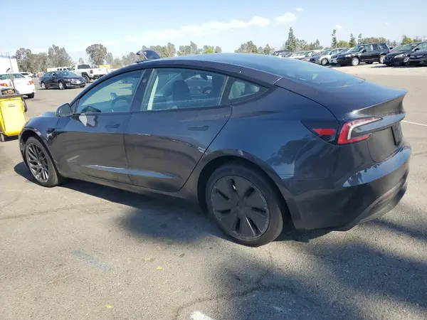 5YJ3E1EA9SF951288 2025 TESLA MODEL 3 - Image 2