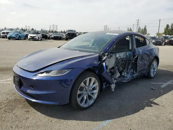 5YJ3E1EA9SF968706 2025 TESLA MODEL 3 - Image 1