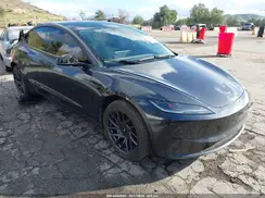 5YJ3E1EA9SF970164 2025 TESLA MODEL 3