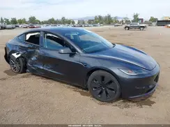 5YJ3E1EA9SF977986 2025 TESLA MODEL 3
