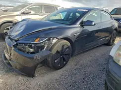 5YJ3E1EA9SF984680 2025 TESLA MODEL 3