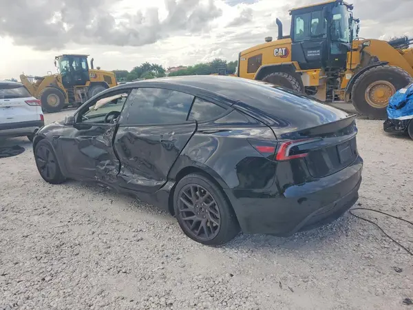5YJ3E1EA9SF985280 2025 TESLA MODEL 3 - Image 2