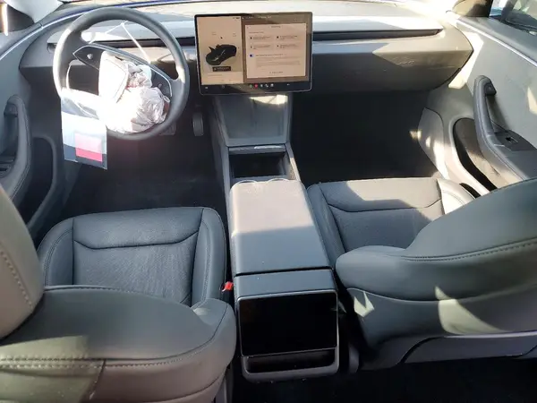 5YJ3E1EA9SF985280 2025 TESLA MODEL 3 - Image 8