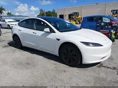 5YJ3E1EA9SF989233 2025 TESLA MODEL 3