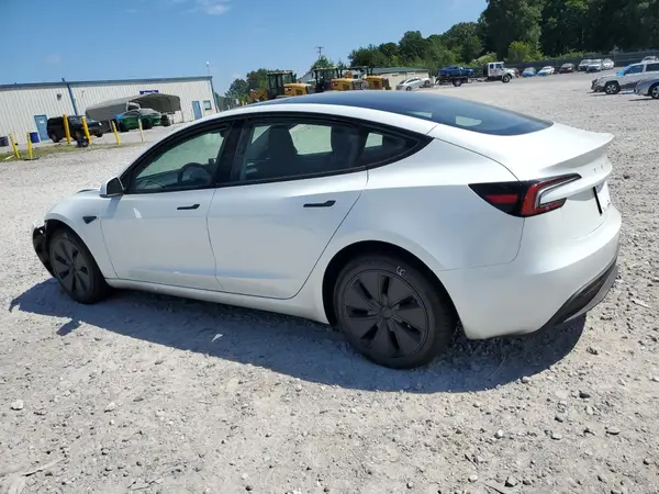 5YJ3E1EA9SF990186 2025 TESLA MODEL 3 - Image 2