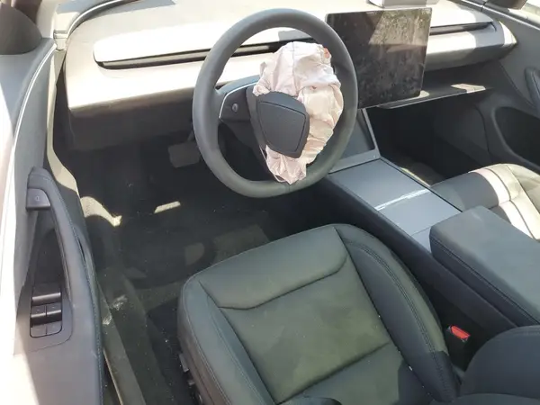 5YJ3E1EA9SF990186 2025 TESLA MODEL 3 - Image 8