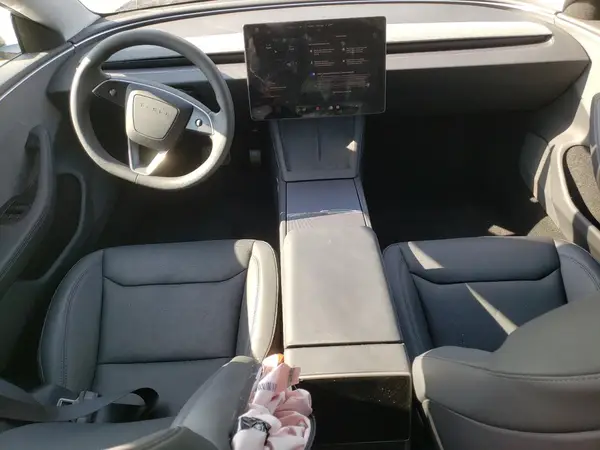 5YJ3E1EA9SF991631 2025 TESLA MODEL 3 - Image 8