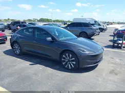 5YJ3E1EA9SF993217 2025 TESLA MODEL 3