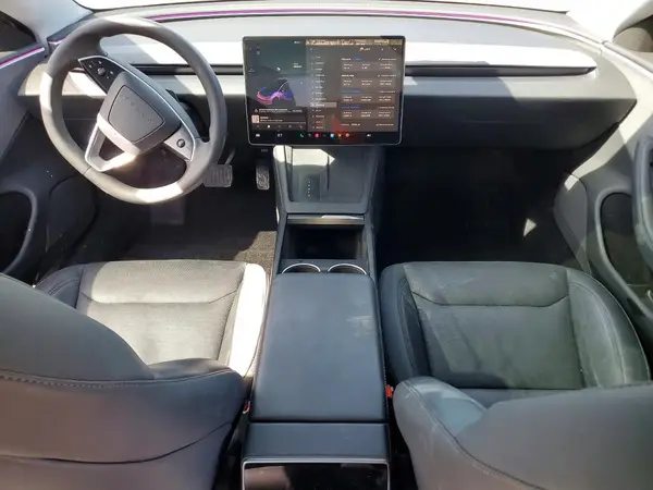5YJ3E1EA9SF996490 2025 TESLA MODEL 3 - Image 8