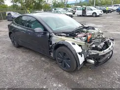 5YJ3E1EA9SF996697 2025 TESLA MODEL 3
