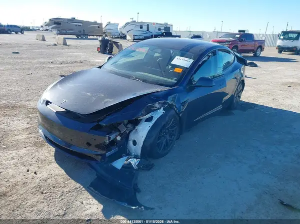 5YJ3E1EA9SF999549 2025 TESLA MODEL 3 - Image 2