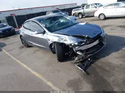 5YJ3E1EA9TF140351 2026 TESLA MODEL 3