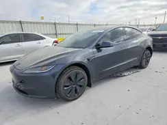 5YJ3E1EA9TF143038 2026 TESLA MODEL 3