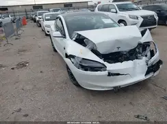 5YJ3E1EA9TF143427 2026 TESLA MODEL 3