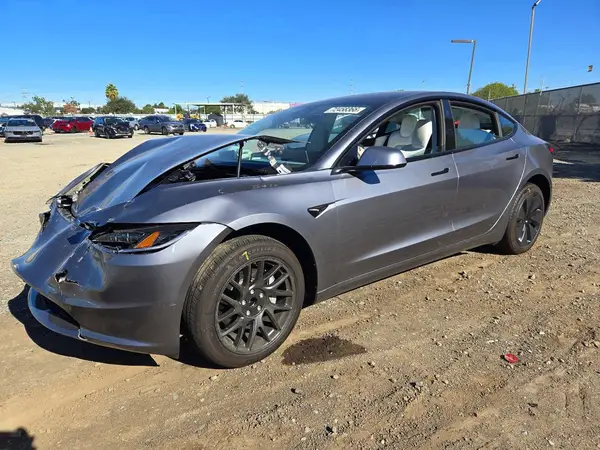 5YJ3E1EA9TF155948 2026 TESLA MODEL 3 - Image 1