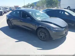 5YJ3E1EA9TF161653 2026 TESLA MODEL 3