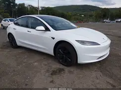 5YJ3E1EA9TF203951 2026 TESLA MODEL 3