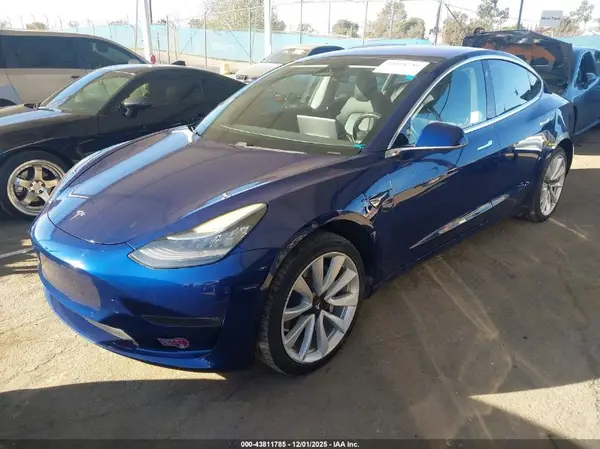 5YJ3E1EAXHF002552 2017 TESLA MODEL 3 - Image 2