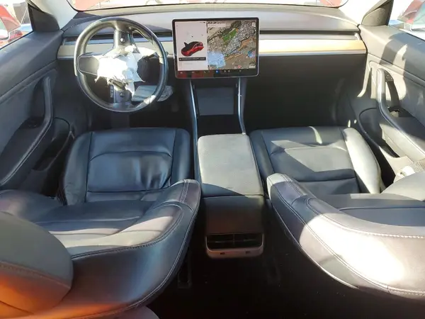 5YJ3E1EAXHF002955 2017 TESLA MODEL 3 - Image 8