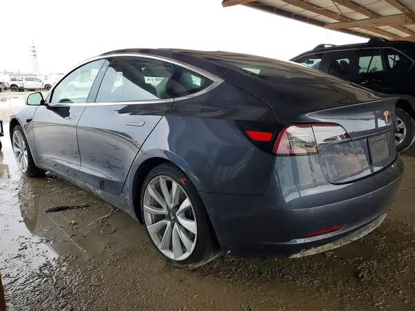 5YJ3E1EAXJF009474 2018 TESLA MODEL 3 - Image 2