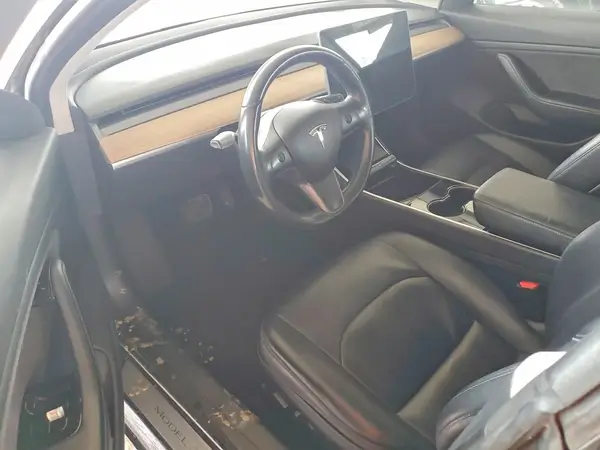 5YJ3E1EAXJF009474 2018 TESLA MODEL 3 - Image 8