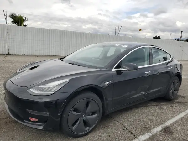 5YJ3E1EAXJF011404 2018 TESLA MODEL 3 - Image 1