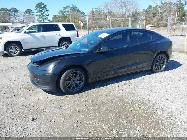 5YJ3E1EAXJF011449 2018 TESLA MODEL 3 - Image 2
