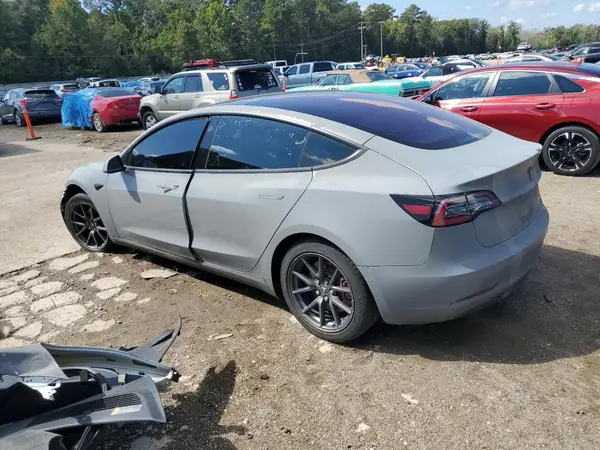 5YJ3E1EAXJF013234 2018 TESLA MODEL 3 - Image 2