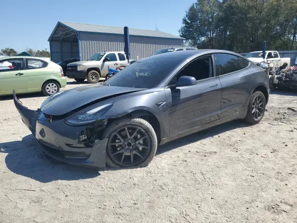 5YJ3E1EAXJF016344 2018 TESLA MODEL 3 - Image 1