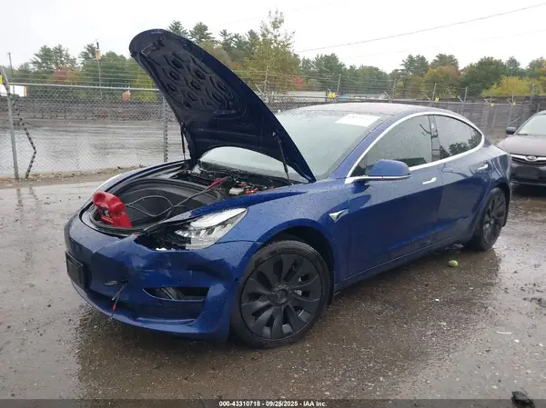 5YJ3E1EAXJF016960 2018 TESLA MODEL 3 - Image 2