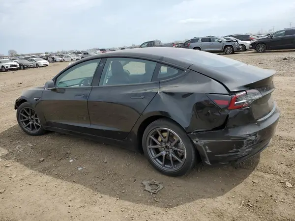 5YJ3E1EAXJF021009 2018 TESLA MODEL 3 - Image 2