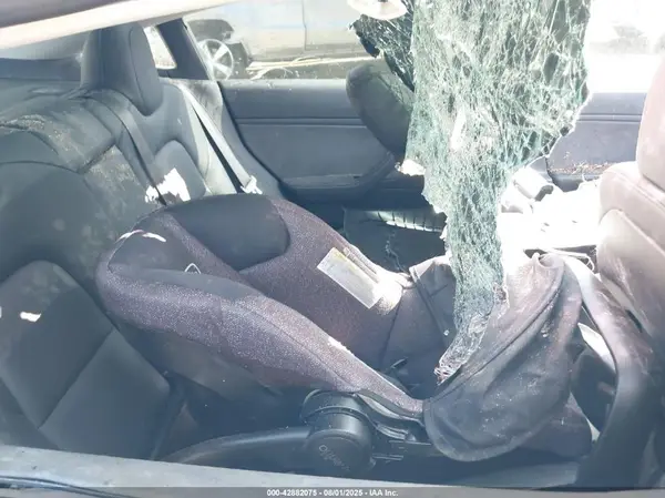 5YJ3E1EAXJF022046 2018 TESLA MODEL 3 - Image 8