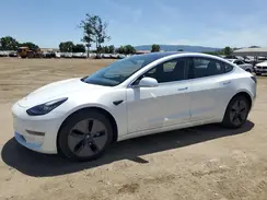 5YJ3E1EAXJF023035 2018 TESLA MODEL 3