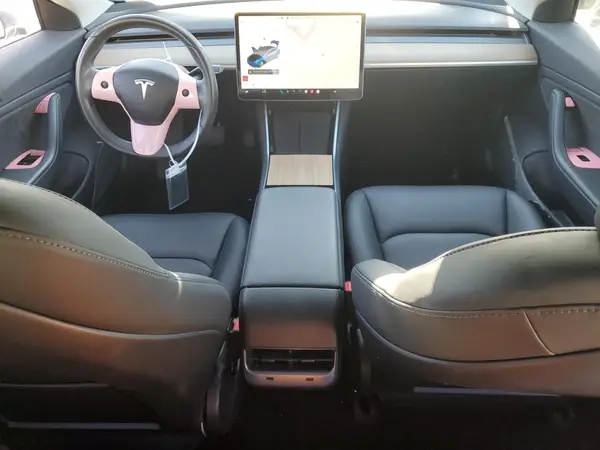 5YJ3E1EAXJF024864 2018 TESLA MODEL 3 - Image 8