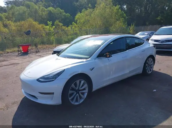 5YJ3E1EAXJF025089 2018 TESLA MODEL 3 - Image 2