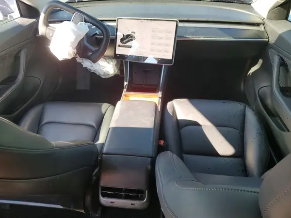 5YJ3E1EAXJF028137 2018 TESLA MODEL 3 - Image 8