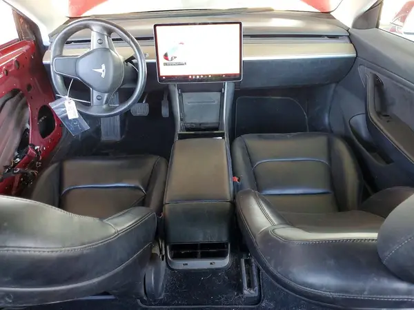 5YJ3E1EAXJF028980 2018 TESLA MODEL 3 - Image 8