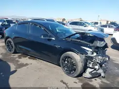 5YJ3E1EAXJF029675 2018 TESLA MODEL 3