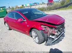 5YJ3E1EAXJF030082 2018 TESLA MODEL 3