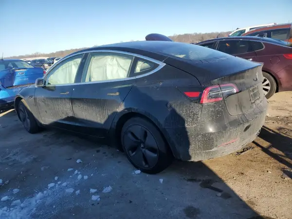 5YJ3E1EAXJF030423 2018 TESLA MODEL 3 - Image 2