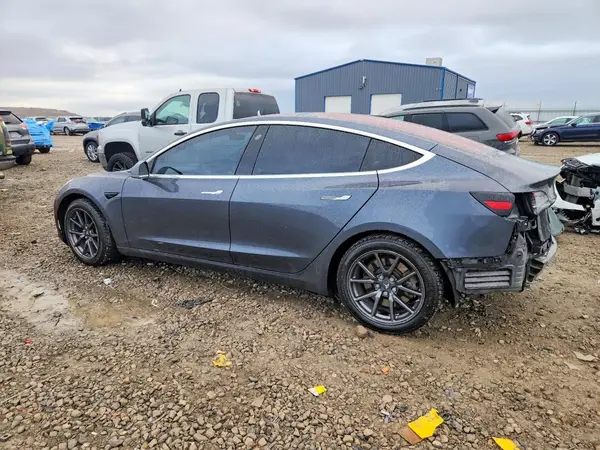 5YJ3E1EAXJF030549 2018 TESLA MODEL 3 - Image 2