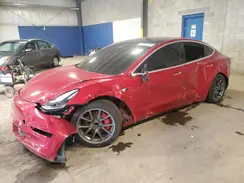 5YJ3E1EAXJF032432 2018 TESLA MODEL 3