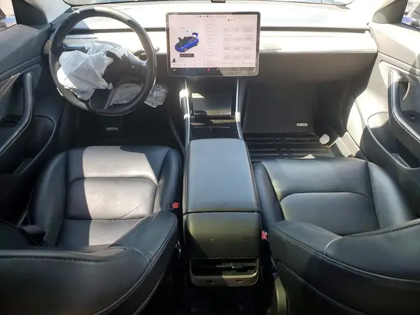 5YJ3E1EAXJF033709 2018 TESLA MODEL 3 - Image 8