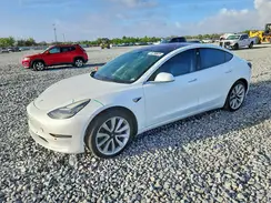5YJ3E1EAXJF035797 2018 TESLA MODEL 3