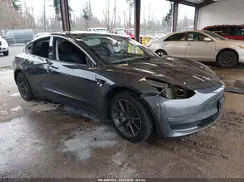 5YJ3E1EAXJF036609 2018 TESLA MODEL 3