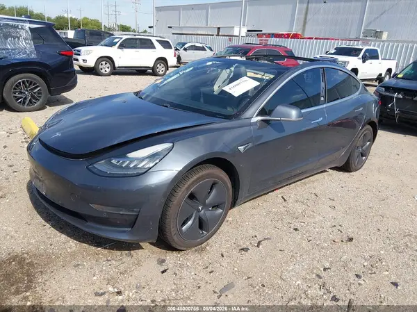 5YJ3E1EAXJF037470 2018 TESLA MODEL 3 - Image 2
