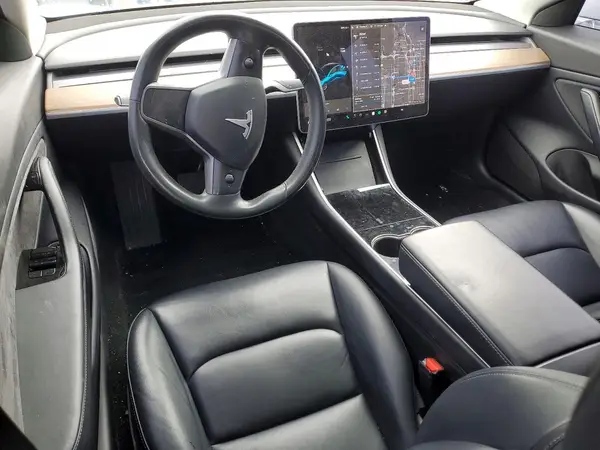 5YJ3E1EAXJF042152 2018 TESLA MODEL 3 - Image 8
